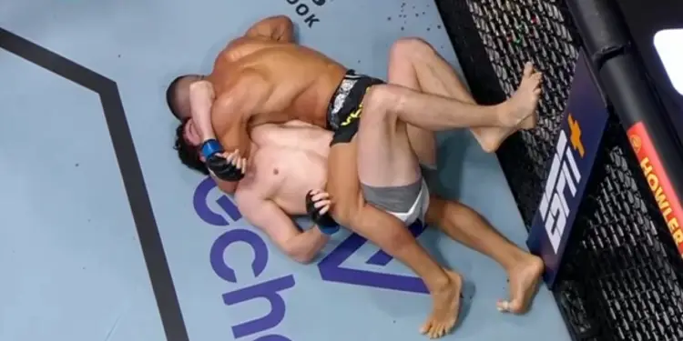 Rodolfo Vieira Submission UFC Vegas 86