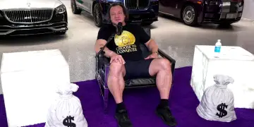 Derek Moneyberg 3 Million Dollars Coaches