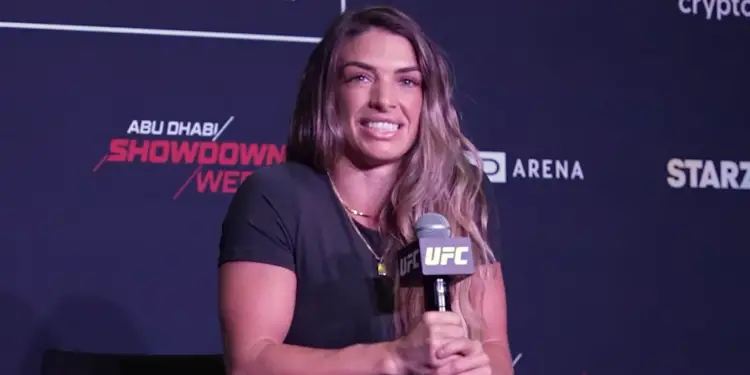 Mackenzie Dern Zhang Weili Fight